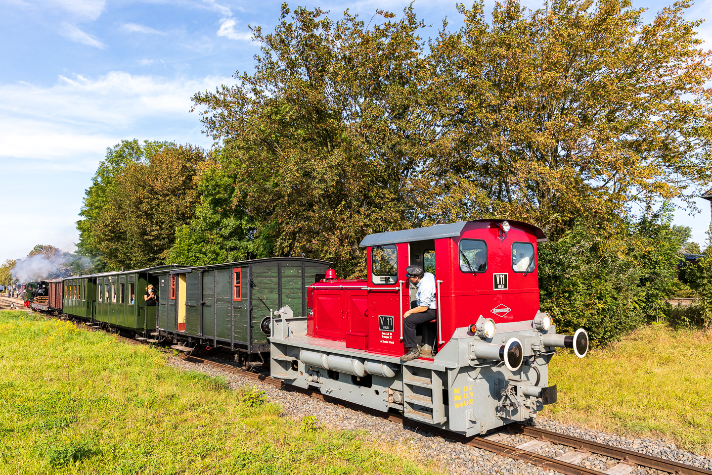 GKB V 11, Schiebelok 20 Haspe mit Zug Nr. 4053